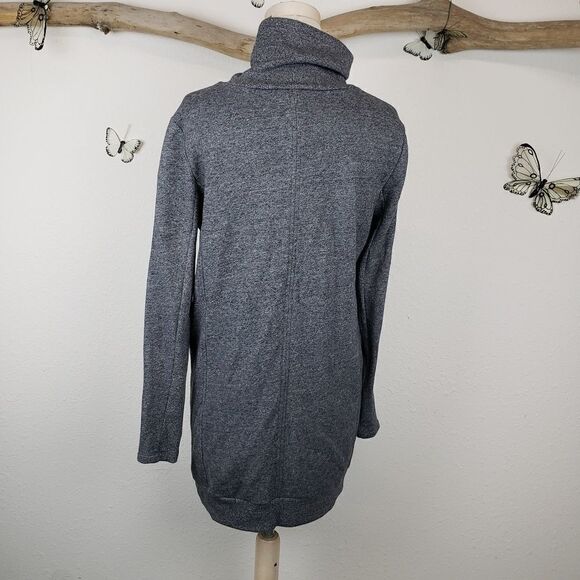 Lou & grey gray tunic turtleneck with zip pocket - Picture 4 of 7